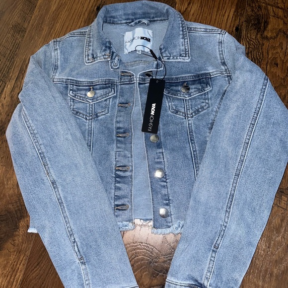 Fashion Nova denim jacket brand new - Picture 1 of 3